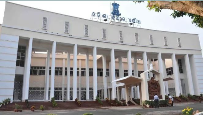ଓଡିଶା ସଭାରେ ବିପକ୍ଷ BJD, କଙ୍ଗ୍ରେସ୍ ହସ୍ପିଟାଲ୍ ଅଗ୍ନିକାଣ୍ଡରେ ମୃତ୍ୟୁ ଉପରେ ବିରୋଧ