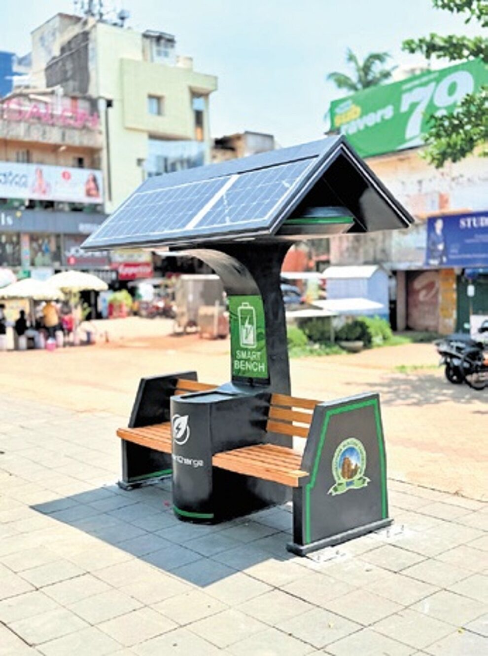 ଭୁବନେଶ୍ୱରରେ ସୋଲାର ବେଞ୍ଚ୍ଗୁଡିକର ସଂସ୍ଥାପନାରେ BMCର ପାଇଲଟ୍ ପ୍ରୟୋଗ