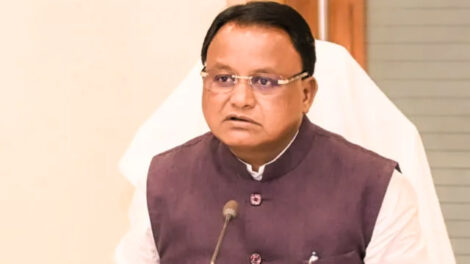 CM ମୋହନ ମାଜି ଦିଲ୍ଲୀ ଯାତ୍ରା କରିଛନ୍ତି, ଓଡିଶା କ୍ୟାବିନେଟ ପୁନର୍ଗଠନ ଆଲୋଚନା ତୀବ୍ରତା ଗ୍ରହଣ କରିଛି