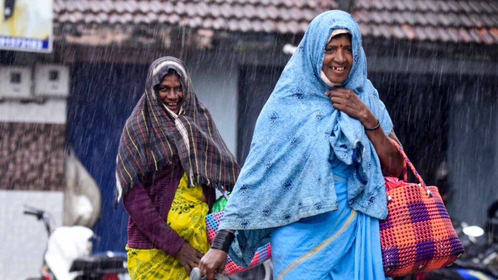 ହିଟ୍ୱେଭ୍ରୁ ମୁକ୍ତି ଶୀଘ୍ର; IMD ମନ୍ସୁନ୍ର ଆଗମନ ପୂର୍ବାବଲୋକନ କରିଛି
