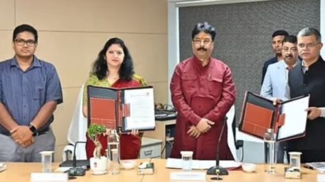 ଓଡିଶାରୁ ୧ ଲକ୍ଷ କୋଟି ହଡକୋ ତହବିଲ ପାଇଁ ଏମୋୟୁ ସାଇନ୍