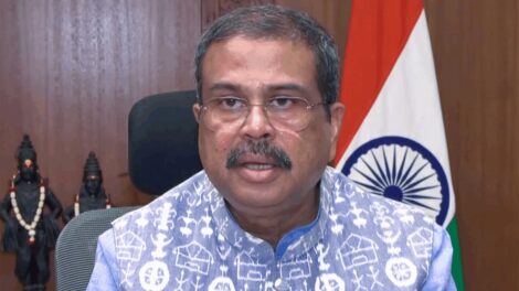 ଧର୍ମେନ୍ଦ୍ର ପ୍ରଧାନଙ୍କ ପାଇଁ ସଂସ୍ଥାଗତ ଶ୍ରମିକର ଯାତ୍ରା: ଏହା ଏକ ନୂତନ ଆରମ୍ଭ
