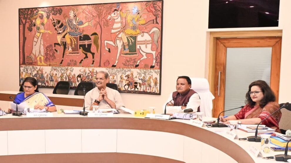 ଓଡିଶା କାବିନେଟ୍ ଏକ ନୂତନ ଜନଜାତି ଜୀବିକା ମିଶନ୍ ଓ ଆର୍ଥିକ ଅଞ୍ଚଳ ଉନ୍ନତି ଆଧିକାରୀ ଖାତିର 2,995 କୋଟି ଟଙ୍କା ଅନୁମୋଦନ କରିଛି