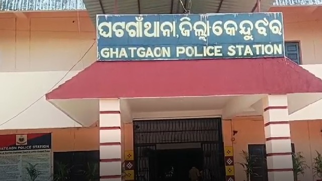 କେଉଁଜହର: ଘଟଗାଁରେ ଗୋଳି ଲାଗି ଜଣେ ପୁରୁଷ ଆହତ, ସିଏସବି କଟକକୁ ନେଇ ଯାଆଯାଇଛି