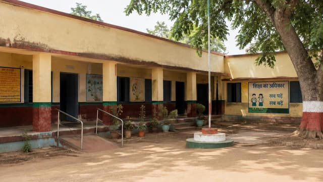 ଓଡିଶାର ଏକ ସ୍କୁଲ୍‌ ହୋଷ୍ଟେଲ୍‌ରେ 27 ଜଣ ନବମ୍ କ୍ଲାସ୍‌ ଛାତ୍ରଙ୍କୁ ସେନିଅର୍‌ମାନେ ଆହତ କରିଛନ୍ତି; FIR ରଜିଷ୍ଟର୍ ହୋଇଛି