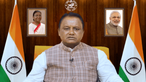 ଓଡିଶା CM ଦ୍ୱାରା ପୋଲିସ୍ ଭବନରେ ଉଚ୍ଚ-ସ୍ତରୀୟ କାନୂନ ଓ ଶାନ୍ତି ବୈଠକ