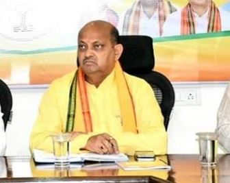 ଓଡିଶା BJP ମୁଖ୍ୟ Manmohan Samal ଦ୍ୱାରା Naveen Patnaik ଉପରେ ମ୍ୟାନ୍ଡେଟ୍: MPs କୁ ବୁଜାଇବେ, ଗୋମ୍ବିକାର କରିବେ ନାହିଁ