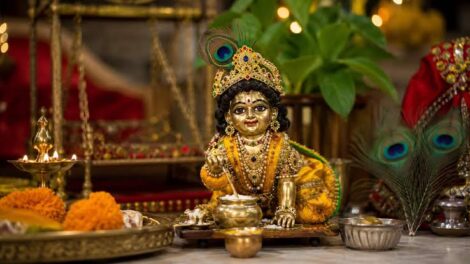 ଜନ୍ମାଷ୍ଟମୀ 2026: ଓଡିଶାରେ ଭକ୍ତିର ସାଥିରେ ଲୋକଙ୍କର ଜନ୍ମ କଥା ପାଳନ; ପୁରୀ ଶ୍ରୀମନ୍ଦିର ଦର୍ଶନ ନିୟନ୍ତ୍ରିତ