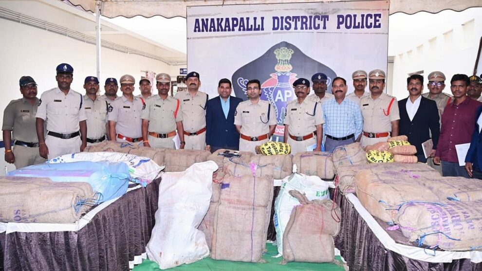 ଆନ୍ଧ୍ର ପ୍ରଦେଶରେ ରୁ 3 କୋଟି ମୂଲ୍ୟର ଗଞ୍ଜା ଜବତ, ତିନି ଗିରଫ